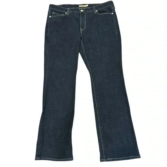 Levi's Women's Classic Bootcut  Plus size 18w Straight Jeans LIKE NEW - Picture 2 of 15